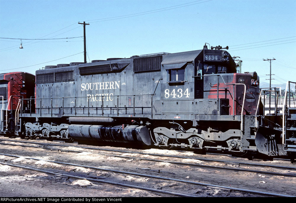 Southern Pacific SD40 #8434